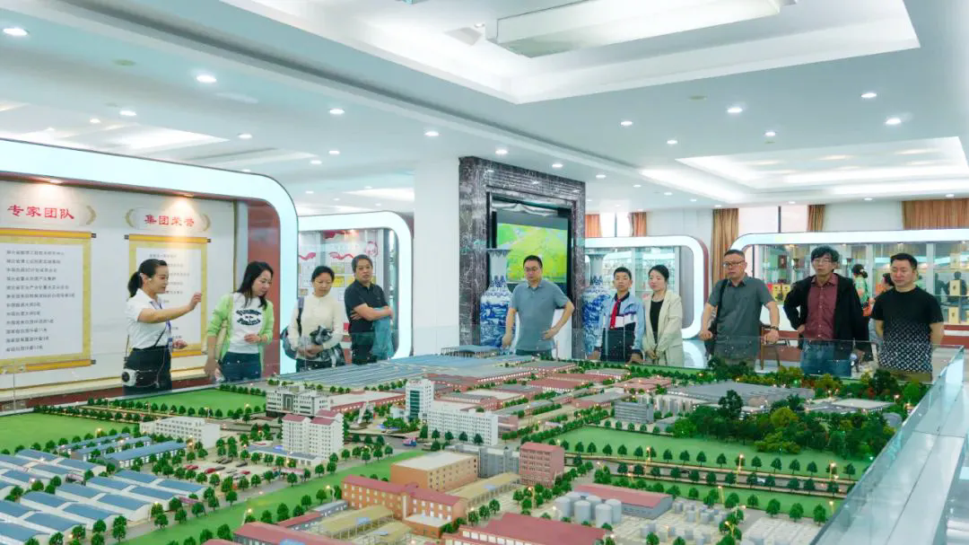 640 (2).webp (5).png 640 (2).webp (5).png